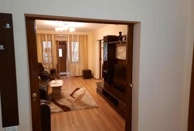 Apartament cu 2 camere decomandat în Tomis III - 1