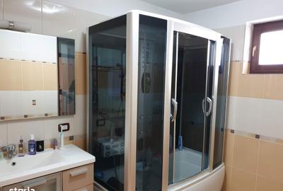 Casă cu 10 camere cu Teren 700 Mp în Obor - 4