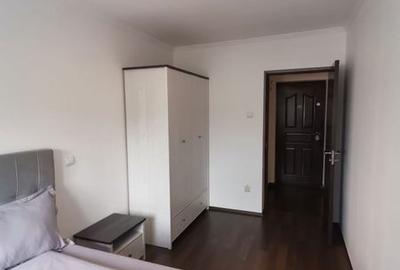 Apartament cu 3 camere în Central - 3