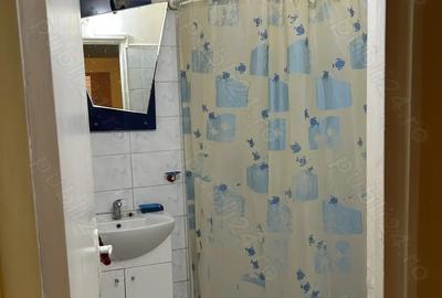 Vand apartament cu patru camere strada Bejan , langa Oficiul po?tal - 8