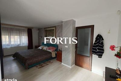 Casă cu 8 camere cu Teren 1600 Mp în Mândra - 13