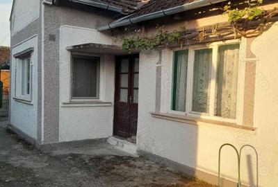 Casă cu 3 camere în Hurezu Mare - 4