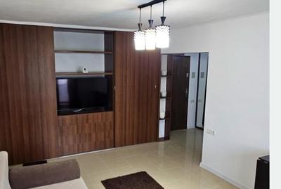 Apartament cu 2 camere decomandat, mobilat în Dacia