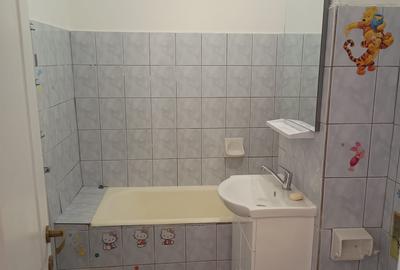 INEL I - EDEN -3 CAMERE DECOMANDAT -ETAJ 3 -CENTRALA GAZE - LOC DE PARCARE - 24