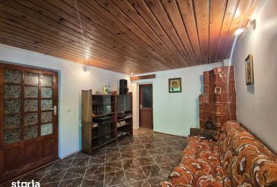 Casă cu 4 camere cu Teren 550 Mp în Central - 2