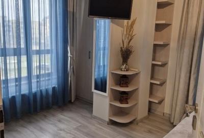 Apartament cu 3 camere semidecomandat, mobilat în Central - 15