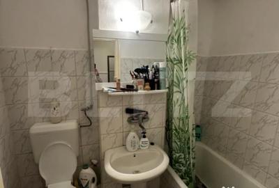 Apartament cu 2 camere decomandat în Micro 15 - 2