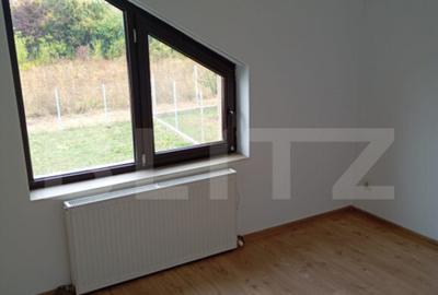 Casă cu 4 camere cu Teren 350 Mp în Central - 15