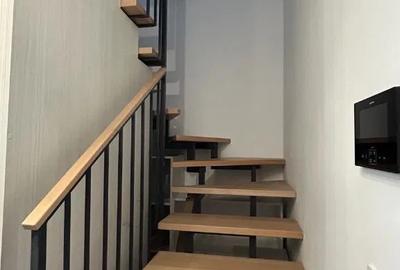 Apartament cu 4 camere decomandat, mobilat în Tractorul - 5