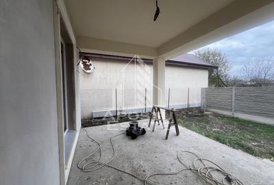 Casă tip duplex pe parter – confort, lumină și liniște în Covaci - 12