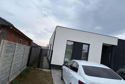 Casă cu 3 camere în Șag - 2