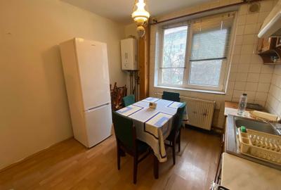 Apartament cu 2 camere decomandat în Titulescu - 1