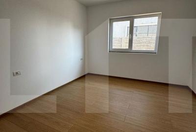 Casă cu 3 camere cu Teren 300 Mp în Moșnița Nouă