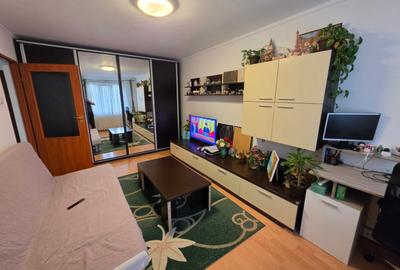 Apartament cu 2 camere decomandat în Baba Novac - 9