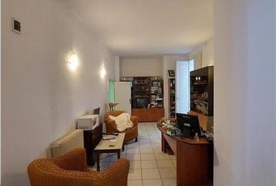 Spatiu comercial, zona centrala - 17