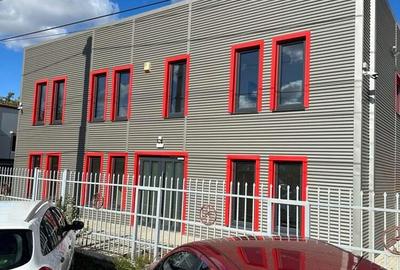 Spațiu comercial, de 1,454 mp, în Central - 4