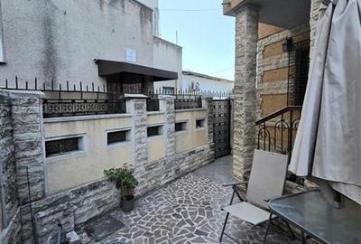 Apartament cu 4 camere decomandat, mobilat în Casa de Cultură - 34