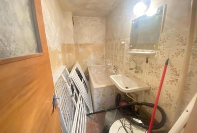 Apartament cu 3 camere decomandat, mobilat în 13 Septembrie - 10