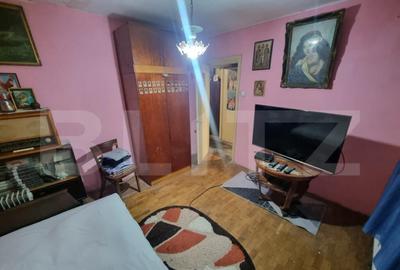 Apartament cu 3 camere semidecomandat în Calea București - 2