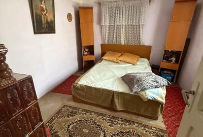 Casă individuală cu 3 camere cu Canalizare în Chercea - 4