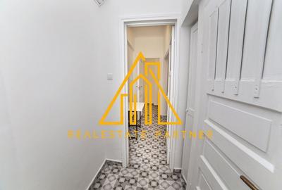 Apartament 4 camere renovat, central, ideal rezidențial sau activitate business - 11