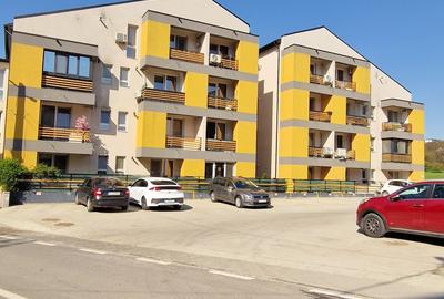 Apartament cu 3 camere semidecomandat în Păcurari - 2