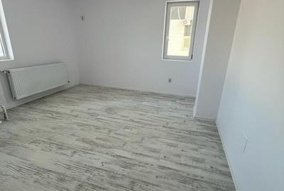 Apartament 2 camere de vanzare - Etaj intermediar - Comision 0 - Tva Inclus - 3
