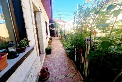 Casa la sol cu 3 camere + pod circulabil, complet renovata zona Anda, Constanta - 30