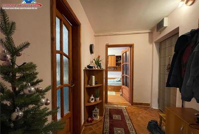 Apartament 3 camere de zona Taxe si Impozite Tulcea - 5