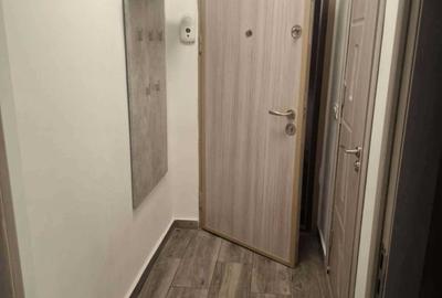 Apartament cu 2 camere semidecomandat în Micro 14 - 3