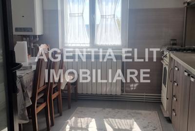 Apartament cu 3 camere decomandat, mobilat în Central - 8