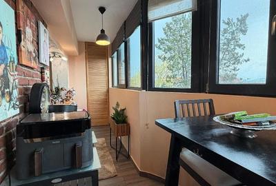 Apartament cu 3 camere decomandat în Central - 1