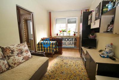 Zona Big, 3 camere, semidecomandat - 2