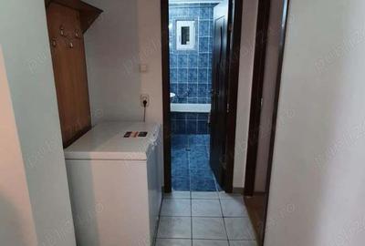 Apartament cu 3 camere in Poiana Campina - 11
