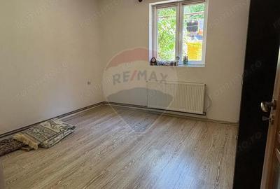 Casa cu 2 camere de vanzare in zona centrala Casa cu 2 camere de vanzare in zona centrala - 6