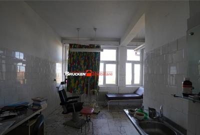 SPATIU MEDICAL DE INCHIRIAT ULTRACENTRAL - 2