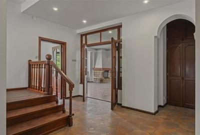 Casă individuală cu 10 camere cu Canalizare în Floreasca - 16