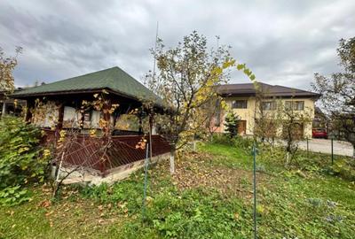 Casă cu 5 camere cu Teren 1310 Mp în Central - 10