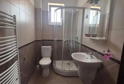 Spațiu comercial, de 794 mp, în Central - 10