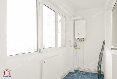 Garsonieră decomandată, mobilată în Port - 8