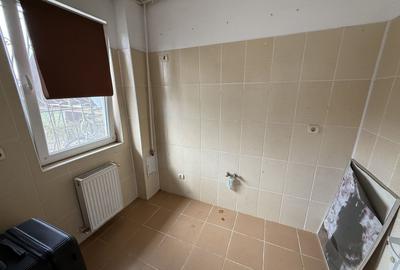 Garsonieră decomandată în Giurgiului - 8