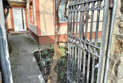 Casă cu 3 camere cu Teren 400 Mp în Oltenița - 2