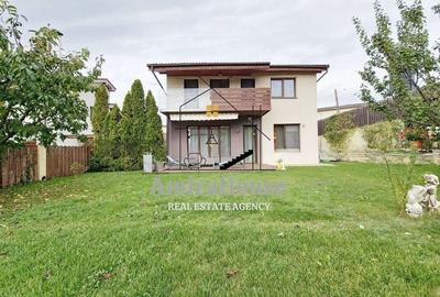 Casa individuala 5 camere, teren 600 mp, finisata, 167 mp utili zona str Oasului