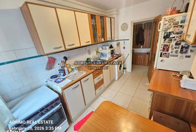 Apartament cu 3 camere semidecomandat în Central - 17