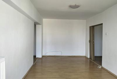 Apartament 2 camere Unirii Sud. Doar bucataria mobilata si utilata. - 12