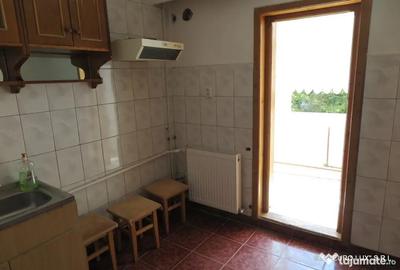 Apartament cu 3 camere decomandat în Micălaca - 11