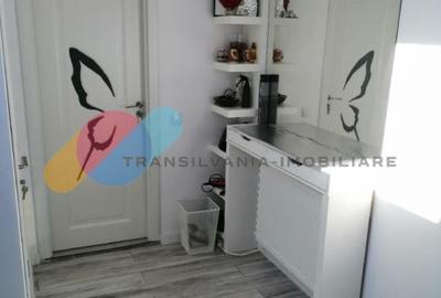 Apartament tip penthouse, 2 niveluri, 77 mp, Apahida-zona centrala - 3