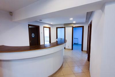 Spațiu comercial, de 1,100 mp, în Unirii - 6