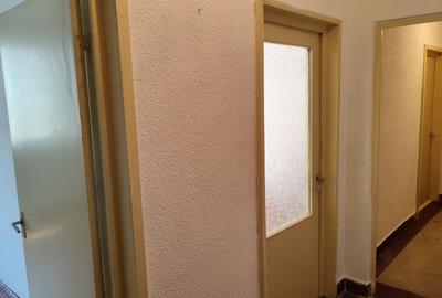 Apartament cu 3 camere decomandat în Central - 4