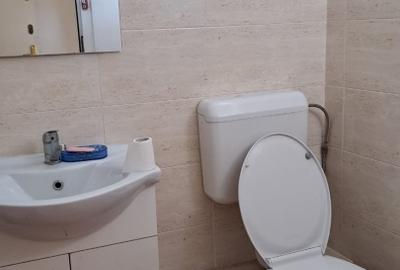 Birou, de 51 mp, în 1 Mai - 13